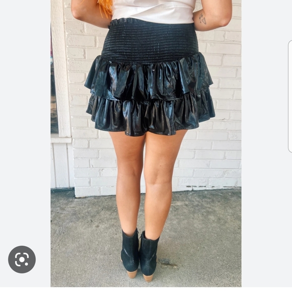 Queen of Sparkle black ruffled skirt NWT - Picture 2 of 5